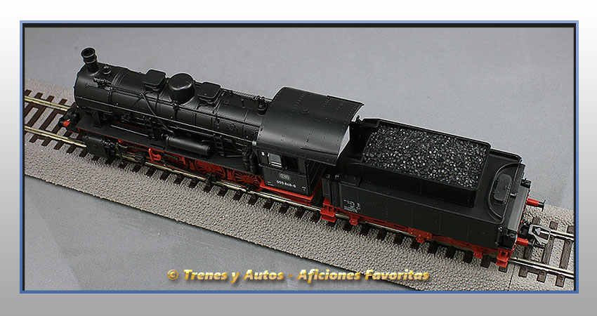 Locomotora vapor con ténder Serie BR-55 - DB